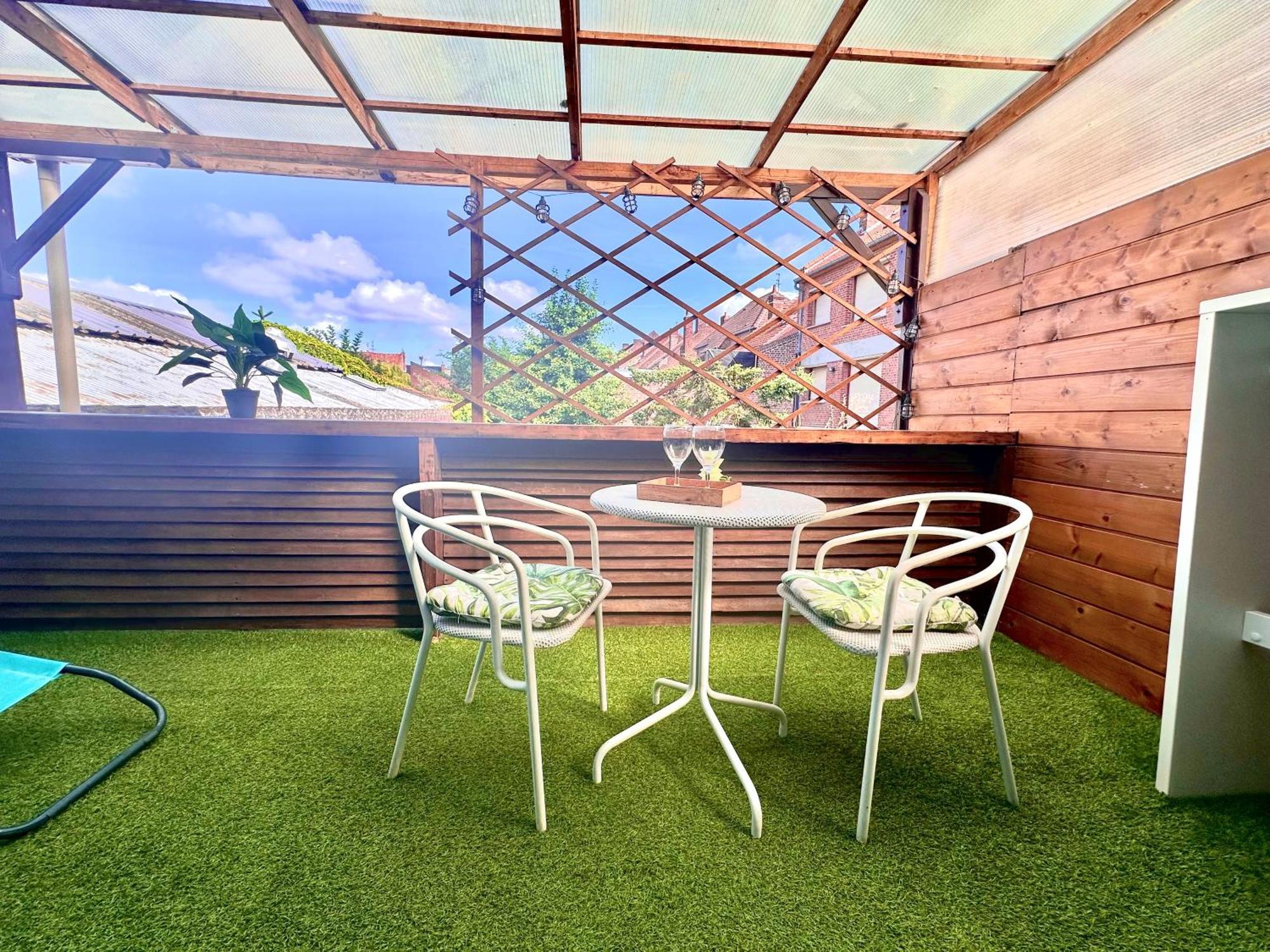 La Terrasse, Train Lens - Paris Trajet D'Environ 1 Heure 10 Minutes Apartment Exterior photo